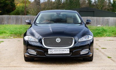 Lot 123 - 2011 Jaguar XJ 5.0 V8 Portfolio