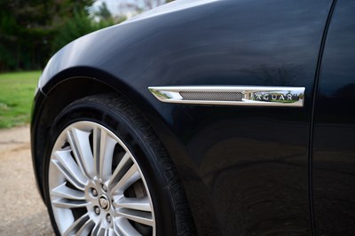 Lot 123 - 2011 Jaguar XJ 5.0 V8 Portfolio