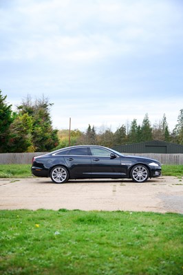 Lot 123 - 2011 Jaguar XJ 5.0 V8 Portfolio