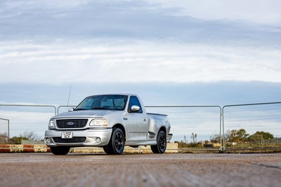 Lot 193 - 2002 Ford F-150 SVT Lightning