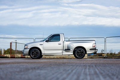 Lot 193 - 2002 Ford F-150 SVT Lightning
