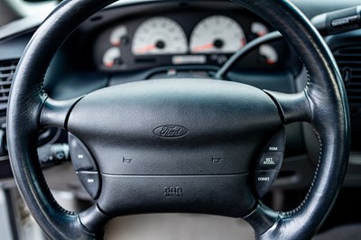 Lot 193 - 2002 Ford F-150 SVT Lightning