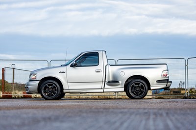 Lot 193 - 2002 Ford F-150 SVT Lightning