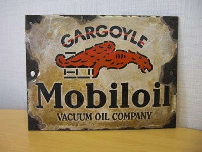 Lot A46 - Gargoyle Mobiloil Vacuum Oil Company