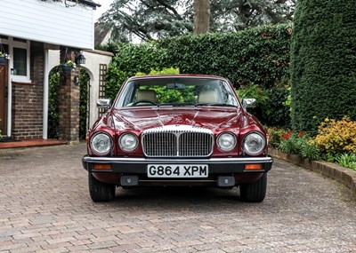 Lot 104 - 1990 Daimler Double-Six Series III (5.3 Litre)