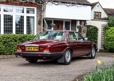 Lot 104 - 1990 Daimler Double-Six Series III (5.3 Litre)