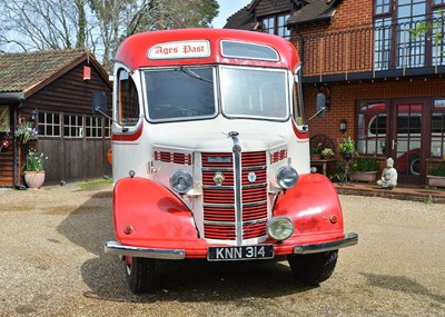 Lot 221 - 1949 Bedford OB Straight Liner Bus/Coach by Duple