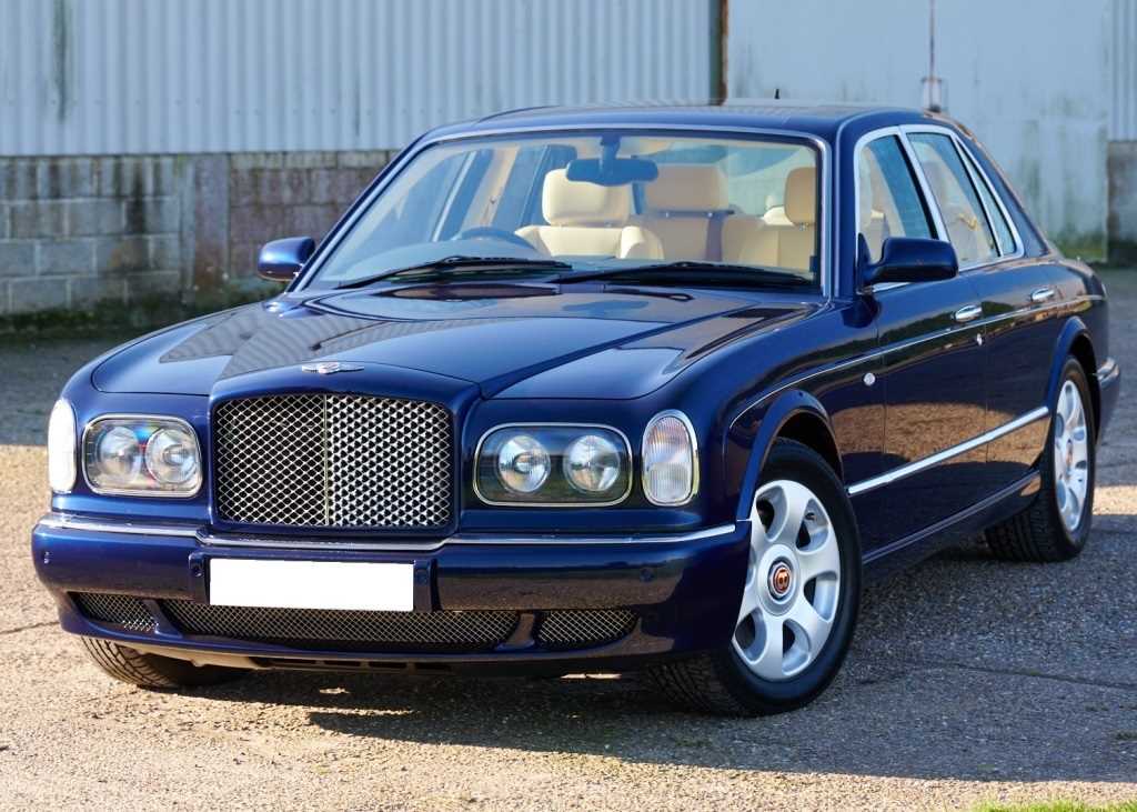 Click for high resolution Lot 159 - 2003 Bentley Arnage R