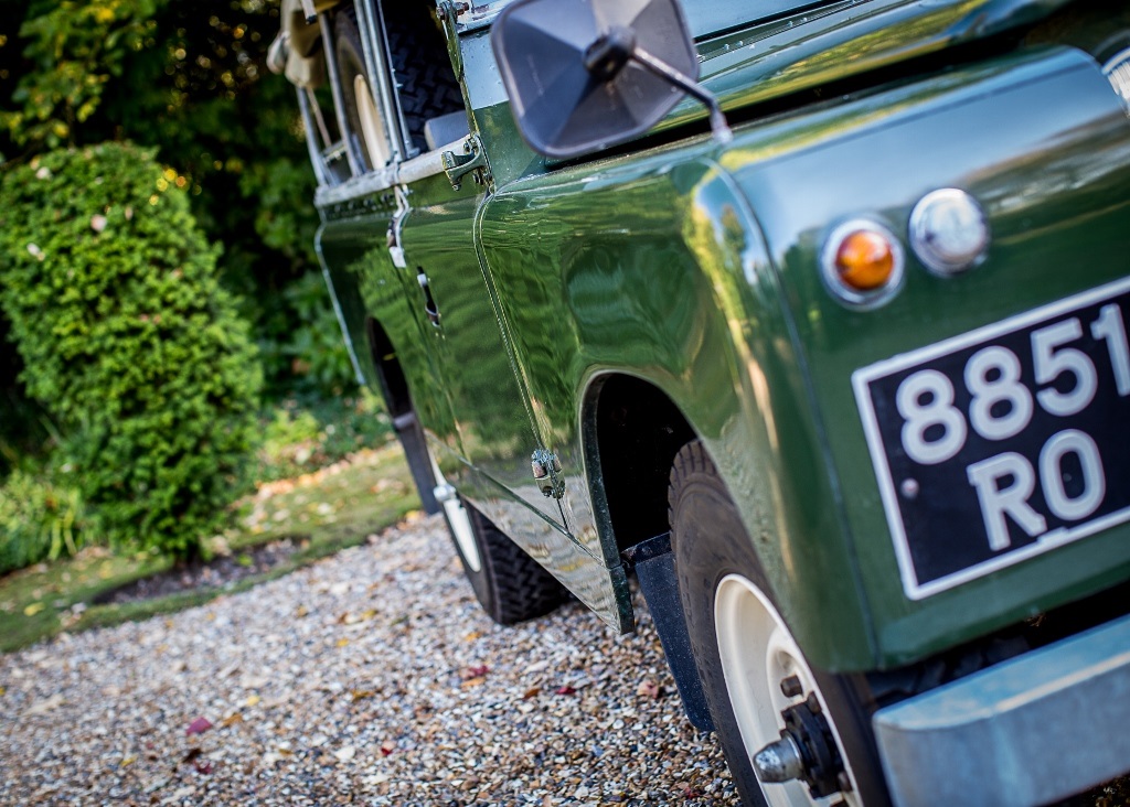 Lot 281 - 1961 Land Rover Series II 109