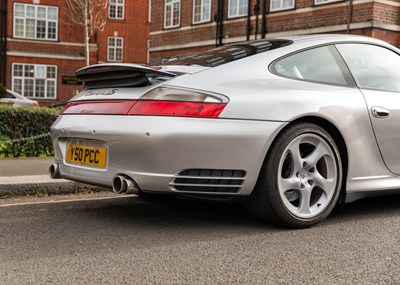 Lot 253 - 2002 Porsche 966 Carrera 4S