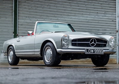 Lot 194 - 1969 Mercedes-Benz 280 SL Pagoda