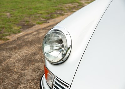 Lot 227 - 1971 Porsche 911 E