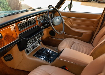 Lot 113 - 1974 Jaguar XJ12L