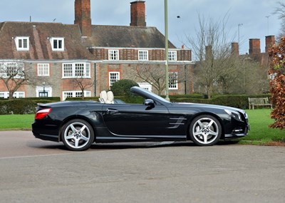 Lot 141 - 2015 Mercedes-Benz SL 400 AMG