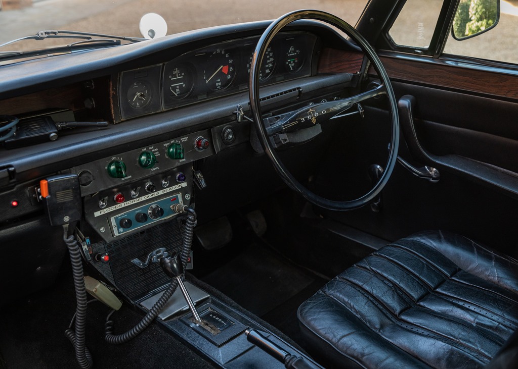 Lot 261 - 1977 Rover 3500