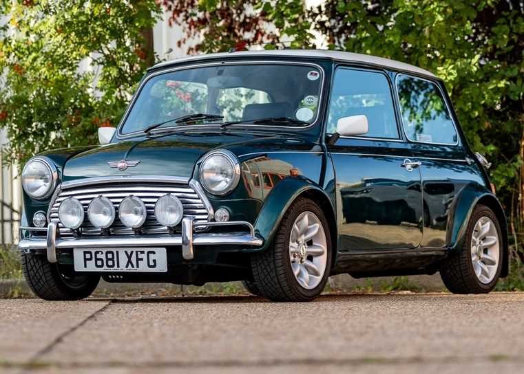 Click for high resolution Lot 259 - 1997 Rover Mini John Cooper Sports Touring