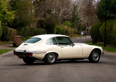 Lot 157 - 1971 Jaguar E-type Series III FHC (5.3-litre)