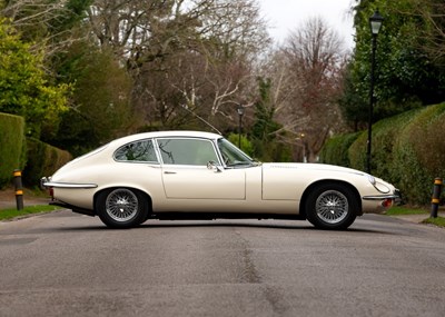 Lot 157 - 1971 Jaguar E-type Series III FHC (5.3-litre)