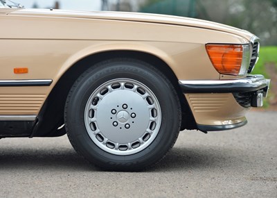 Lot 171 - 1987 Mercedes-Benz 300 SL