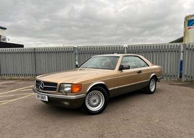 Lot 258 - 1982 Mercedes-Benz 380 SEC