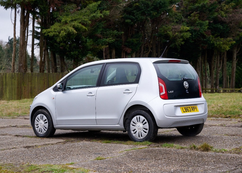 Lot 110 - 2013 Volkswagen Move Up Auto