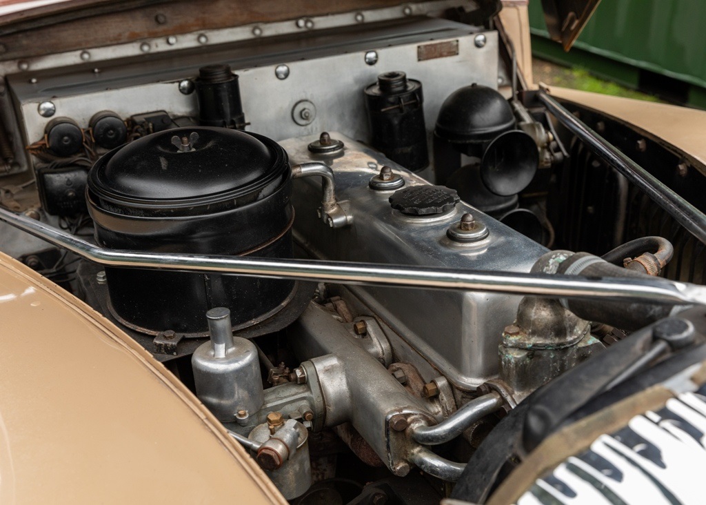 Db18 Lot 272 - 1951 Daimler DB18