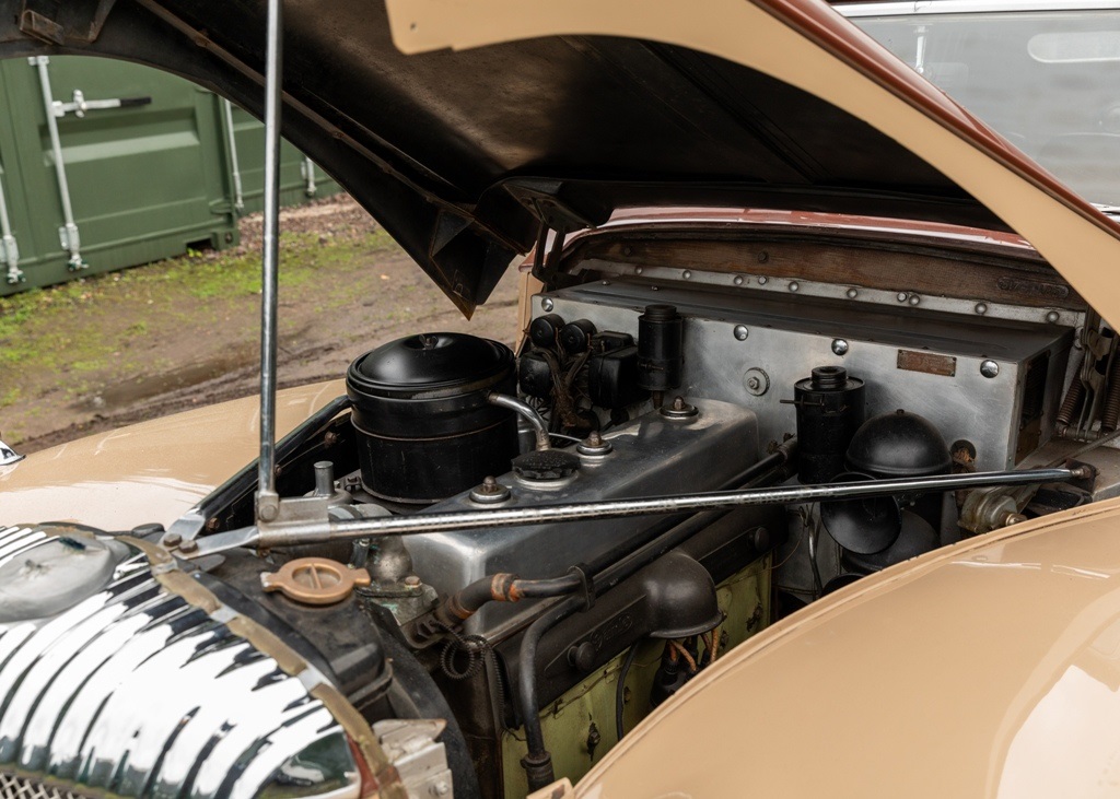 Db18 Lot 272 - 1951 Daimler DB18