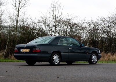 Lot 134 - 1995 Mercedes-Benz E320 Coupé