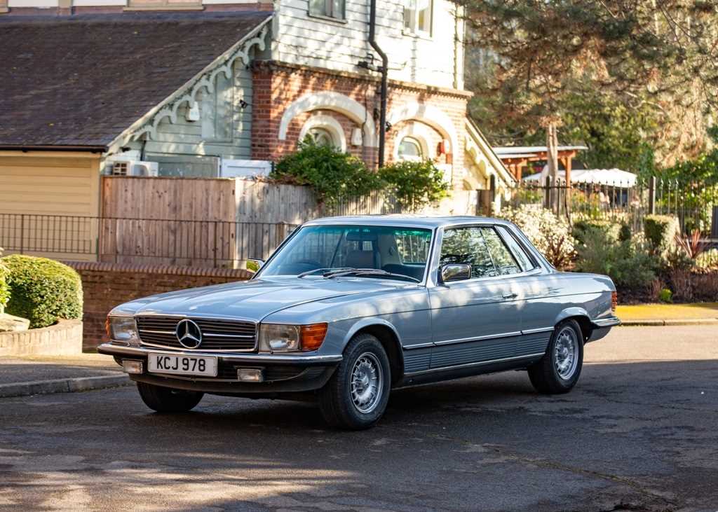 Lot 121 - 1981 Mercedes-Benz 450 SLC