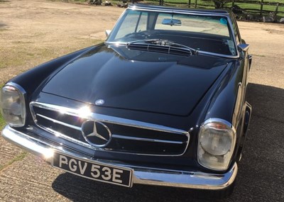 Lot 169 - 1967 Mercedes-Benz 230 SL Pagoda