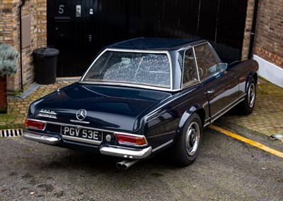 Lot 169 - 1967 Mercedes-Benz 230 SL Pagoda