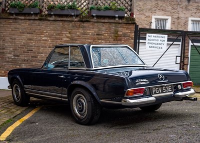 Lot 169 - 1967 Mercedes-Benz 230 SL Pagoda