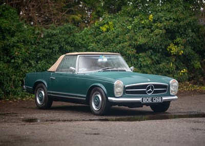 Lot 162 - 1964 Mercedes-Benz 230 SL Pagoda