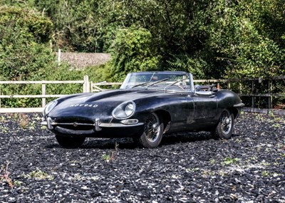 Lot 197 - 1966 Jaguar E-Type Series I Roadster (4.2 litre)