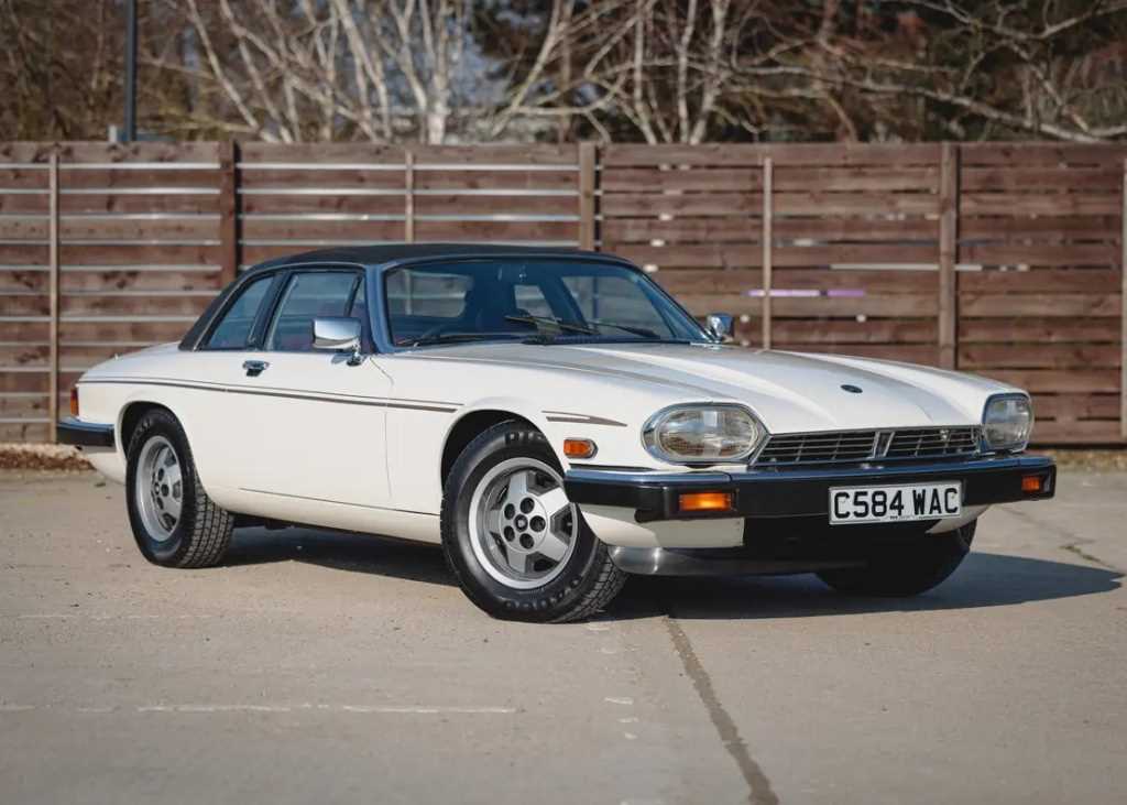 Lot 126 - 1985 Jaguar XJ-SC (3.6 litre)