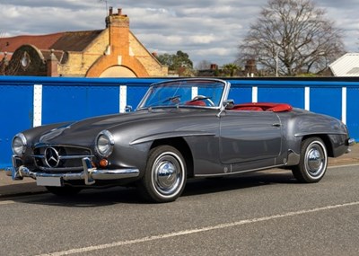 Lot 220 - 1960 Mercedes-Benz 190 SL