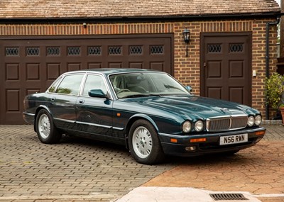 Lot 261 - 1995 Jaguar Sovereign (3.2 litre)