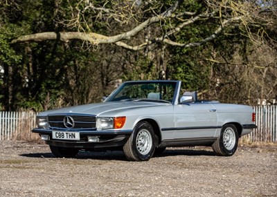 Lot 136 - 1985 Mercedes-Benz 500 SL