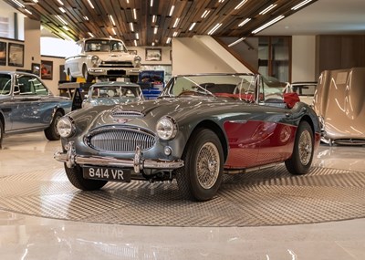 Lot 206 - 1963 Austin Healey 3000 Mk. II