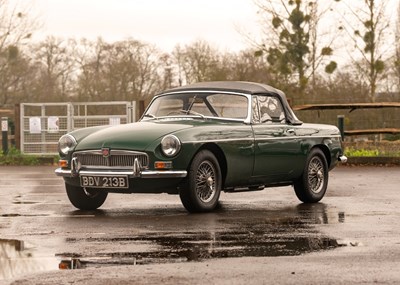 Lot 184 - 1964 MGB Roadster