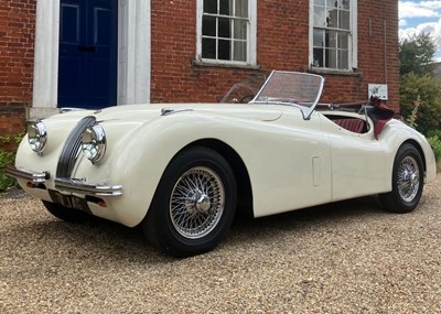 Lot 227 - 1952 Jaguar  XK120 Roadster