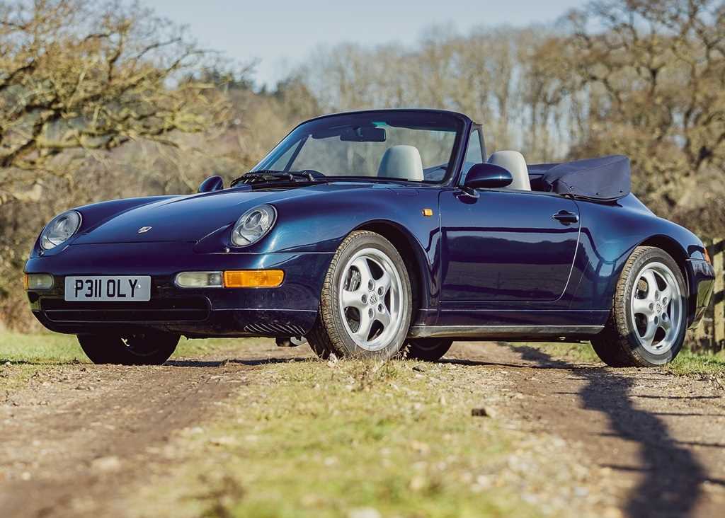 Click for high resolution Lot 117 - 1997 Porsche 911/993 Carrera 2 Cabriolet