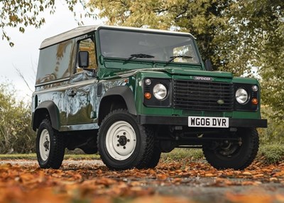 Lot 252 - 2006 Land Rover Defender 90 TD5