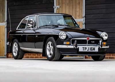 Lot 157 - 1973 MG B GT V8