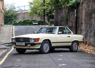 Lot 243 - 1986 Mercedes-Benz 300 SL