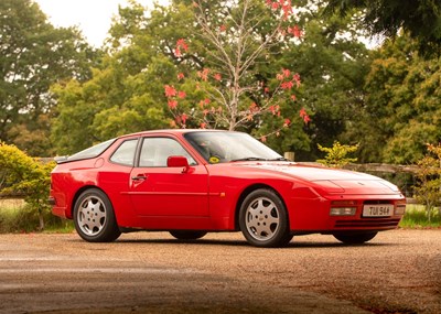 Lot 256 - 1990 Porsche 944 Turbo