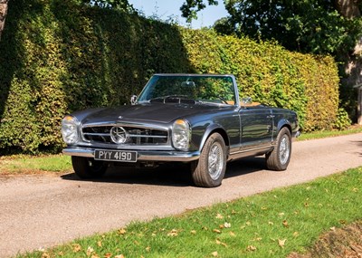 Lot 223 - 1966 Mercedes-Benz 230 SL