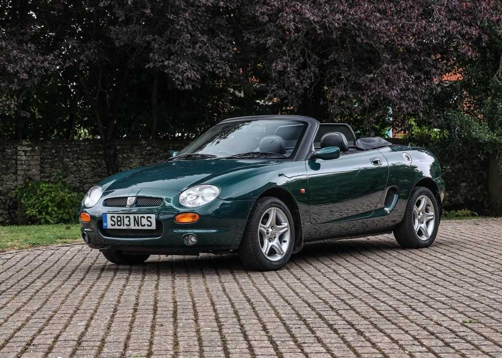 Click for high resolution Lot 138 - 1998 MG F
