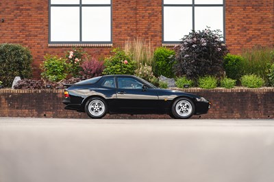 Lot 236 - 1986 Porsche  944 Turbo