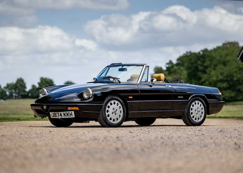 Click for high resolution Lot 120 - 1992 Alfa Romeo Spider S4